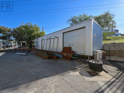 10 Howson Way, Bibra Lake