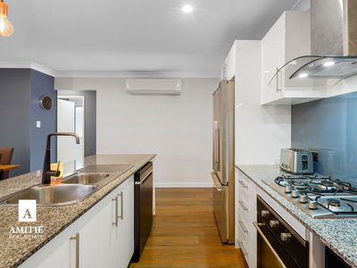 14 Kingfisher Street, Dakabin