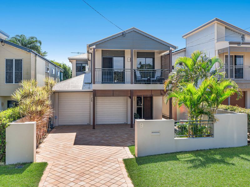 9 Blackwood Road, Manly West