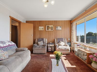 33 South Street, George Town