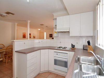 2 / 82 Bourke Street, Piccadilly