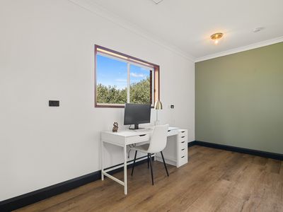 5 / 1A Dorge Street, Middle Ridge
