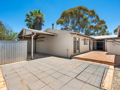 17A Sewell Drive, Kalgoorlie