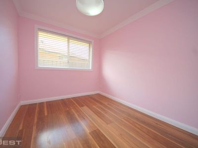 36 McKay Avenue, Moorebank