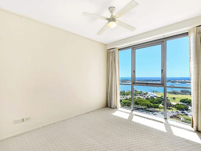 248 / 105 Scarborough Street, Southport