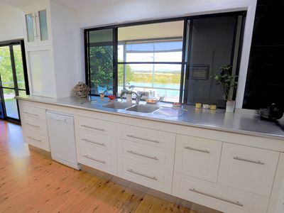 142 Schofield Parade, Keppel Sands