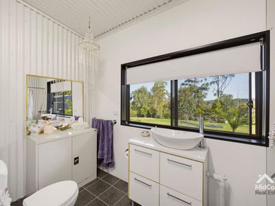14913 Pacific Highway, Possum Brush