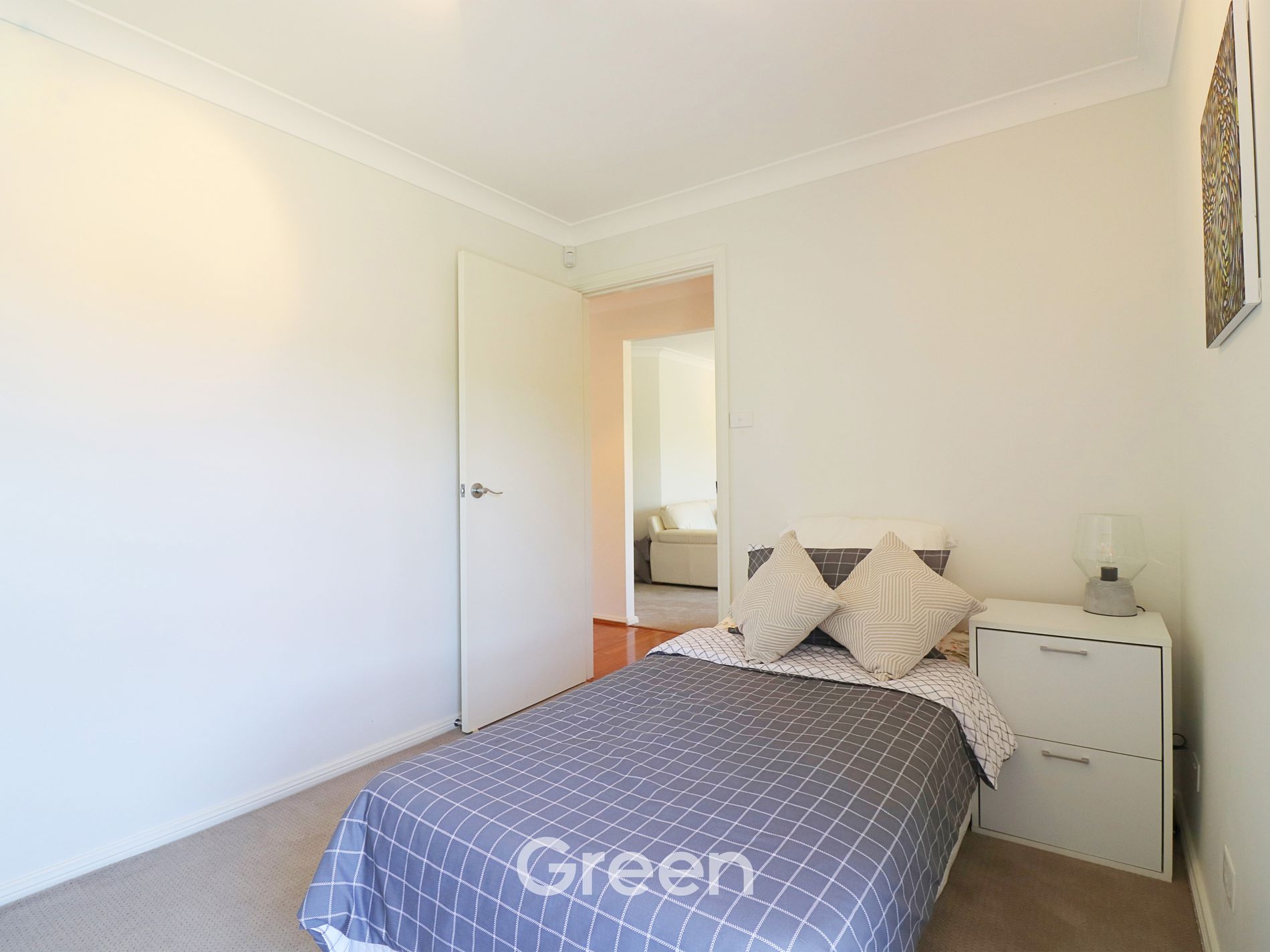 1 / 28 Falconer Street, West Ryde