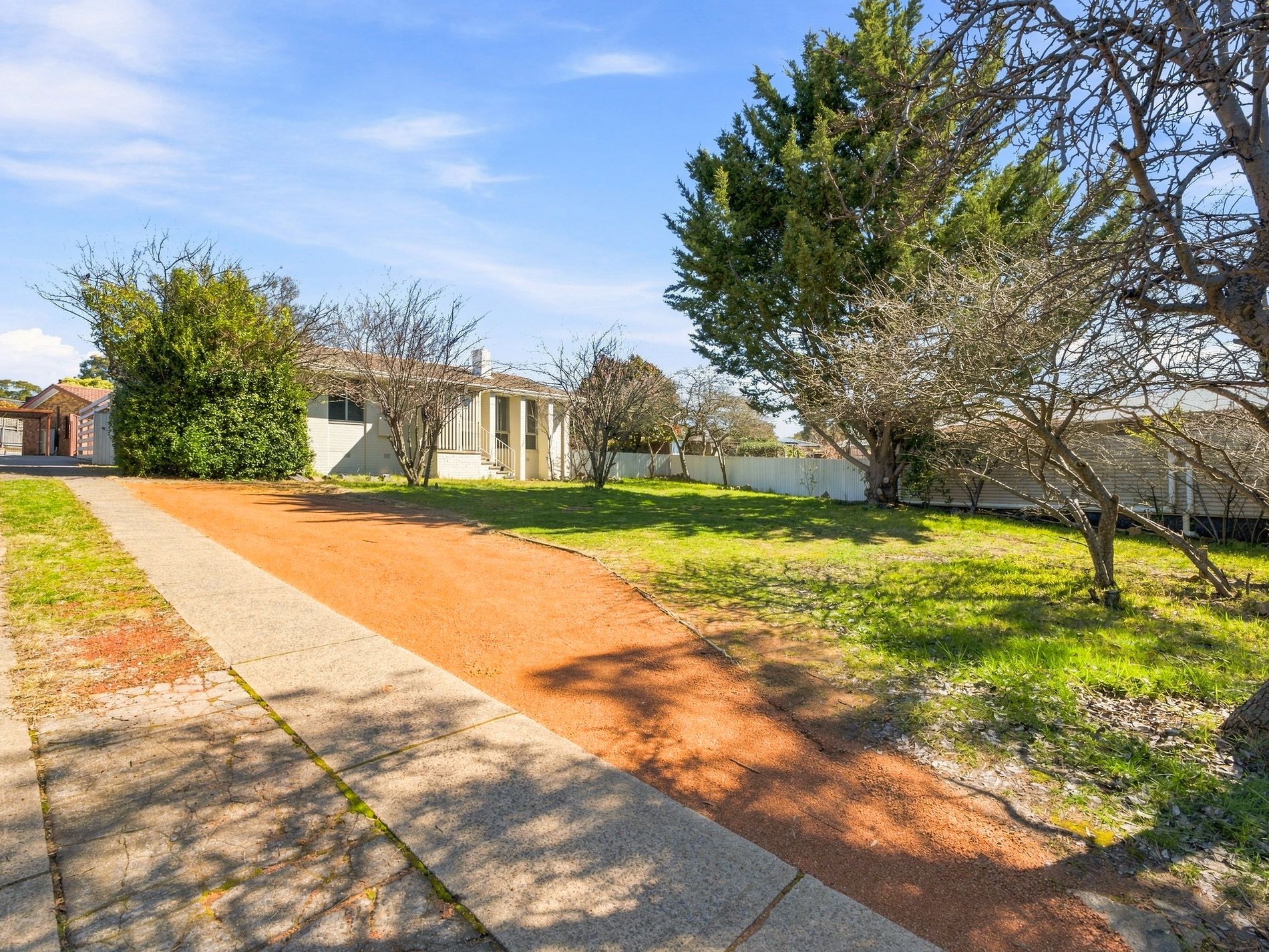 4 Kershaw Place, Page - Image 1
