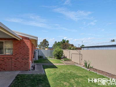 4 / 12 Remlaw Road, Horsham