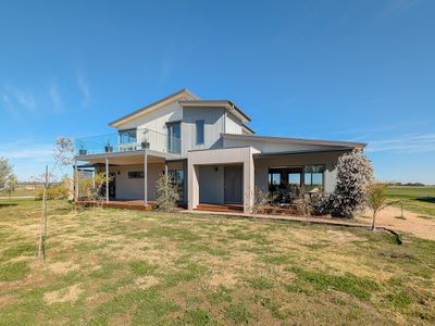 279 Flood Lane, Reedy Lake