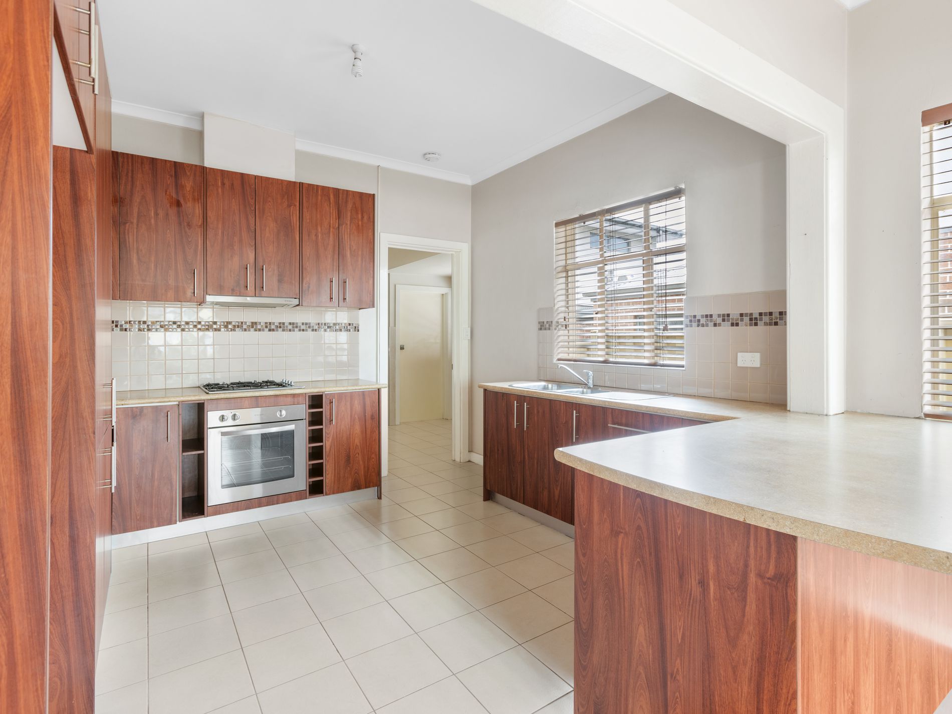 1 / 37 Wattle Street, West Footscray
