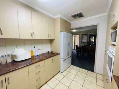 16 Herbert Court, Moranbah