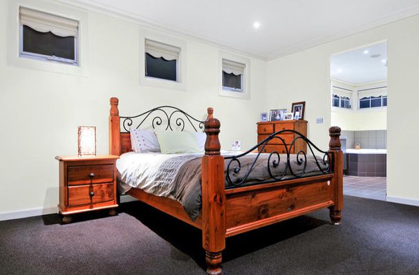 75 Royal Terrace, Craigieburn