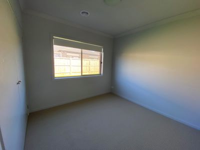 15 Rathdowne Drive, Mickleham
