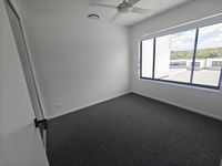 60 / 20 Margaret Court, Kenmore