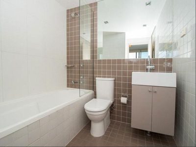 B17 / 158 Maroubra Road, Maroubra