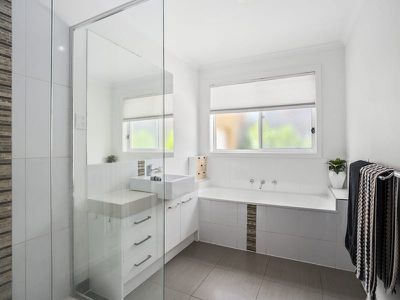 45 Wallaroo Way, Highton