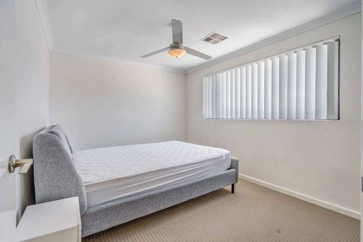 1 / 22 Rinaldo Crescent, Coolbellup