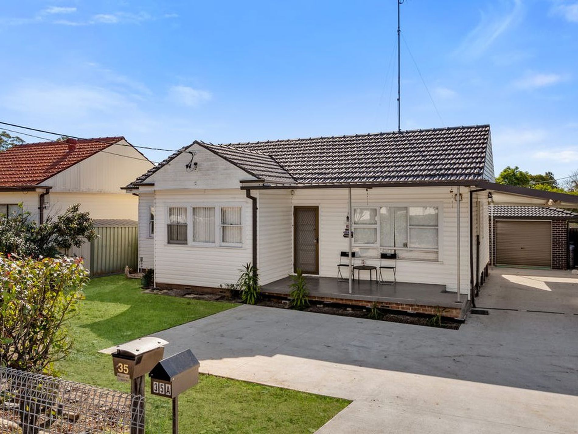 35 Anthony Crescent, Kingswood