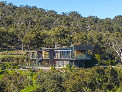 2 Tucketts Road, Mount Macedon