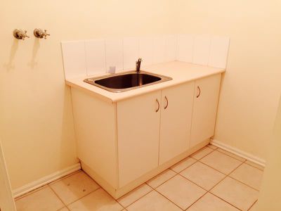Unit 1 / 17 Minogue Crescent, Hoppers Crossing