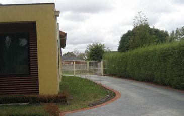 48 Main Street, Pakenham