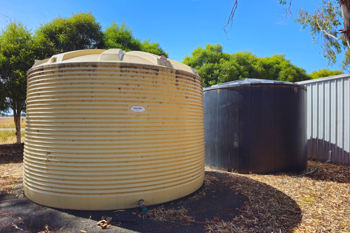 100 Stewart Road, Carag Carag