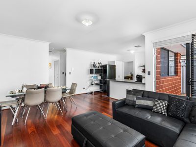 2C Troytown Way, Melville