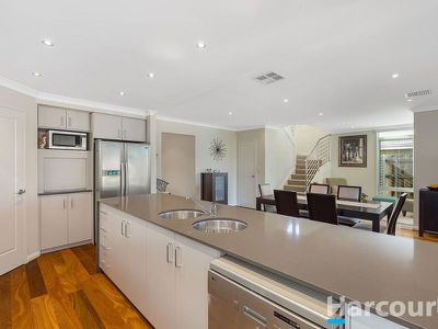 8 Sunny Close, Yanchep