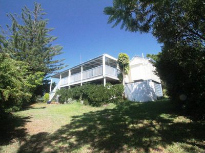 1 Western Avenue, Montville