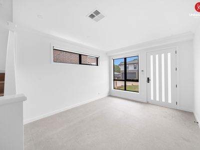 12 Calendula Court, Casula