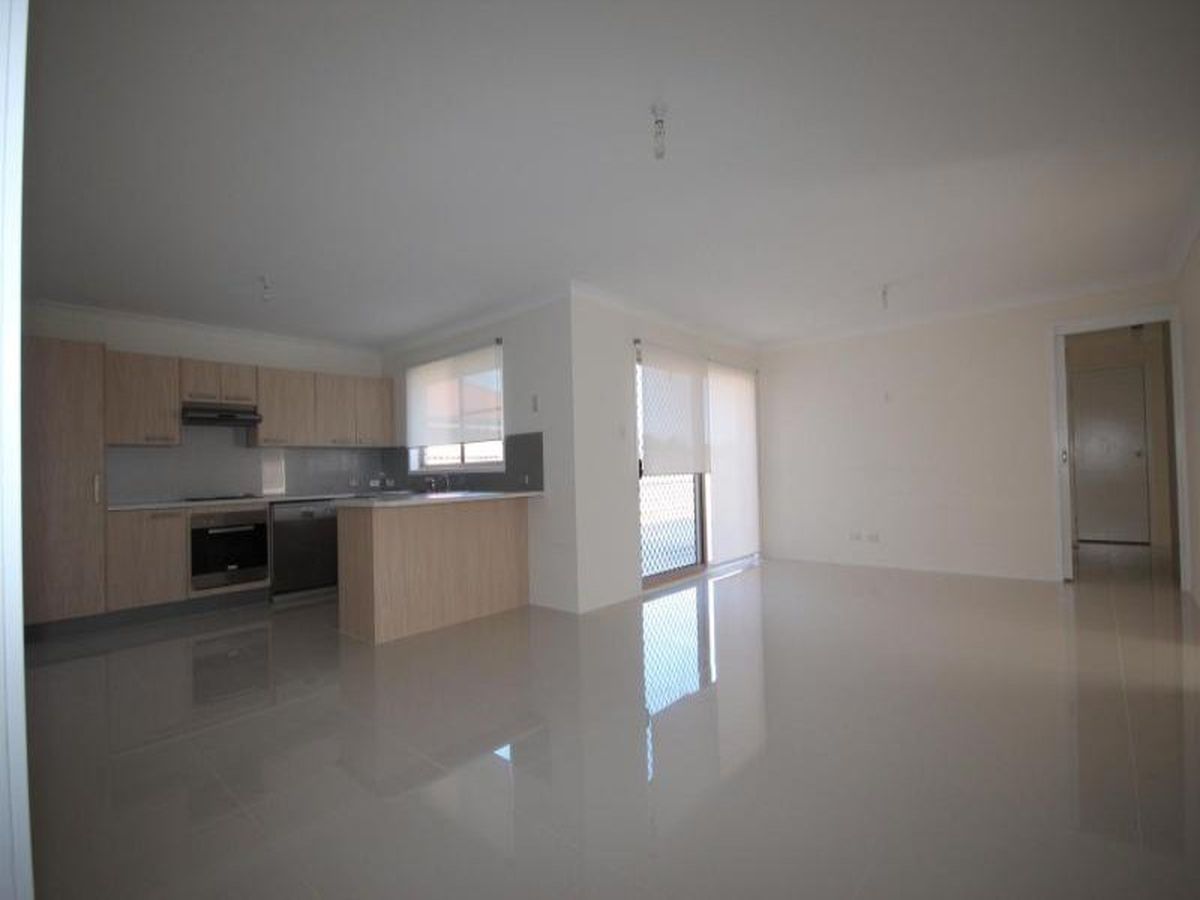 80 Pershing Pl, Tanilba Bay, Tanilba Bay - Thumbnail 3