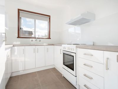 1 / 333 BEECHWORTH ROAD, Wodonga