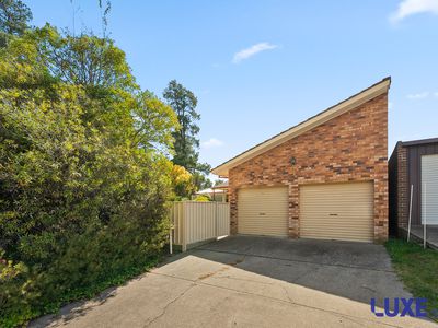 16 Gratton Place , Isaacs