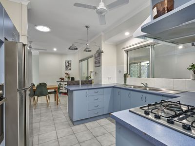 19 Bicentennial Road, Bentley Park