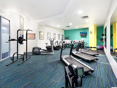 239 / 105 Scarborough Street, Southport