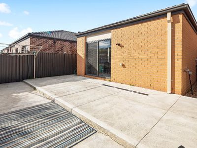 25 Marrone Boulevard, Cranbourne East