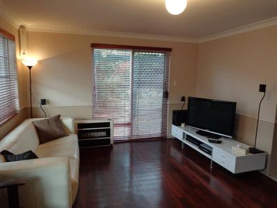 10 / 39 King George St, Victoria Park