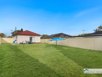 25 Gray Crescent, Yagoona