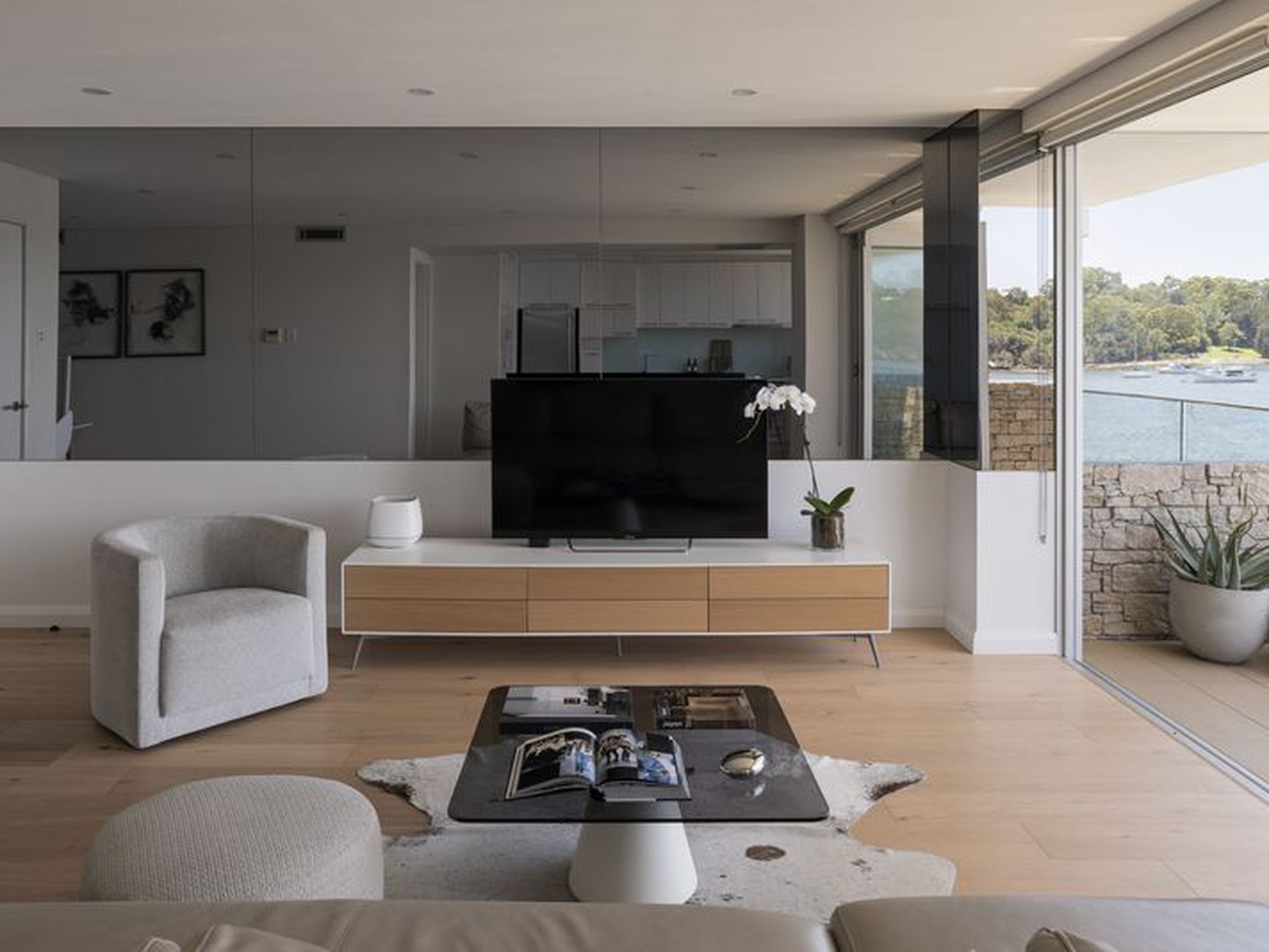 13 / 9 Bortfield Drive, Chiswick