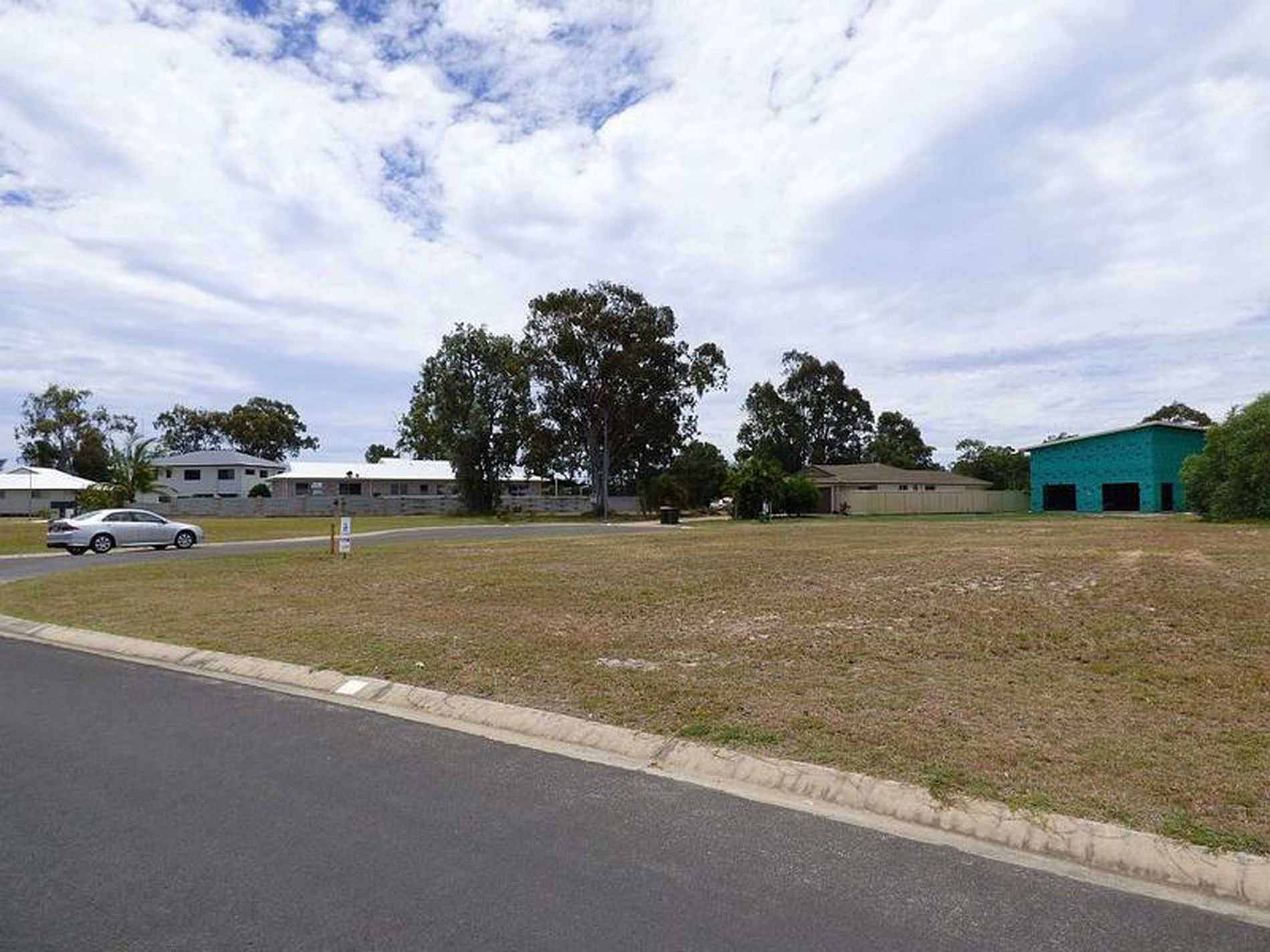 2 Dugong Court, Woodgate