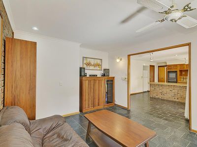 30 Hermitage Street, Eight Mile Plains