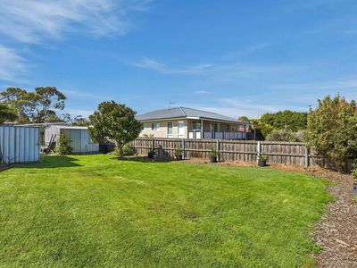 12 Jetty Road, Dodges Ferry