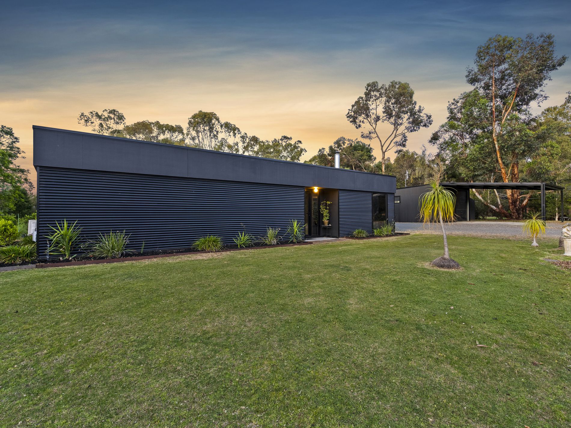 4 Pinewood Lane , Tocumwal