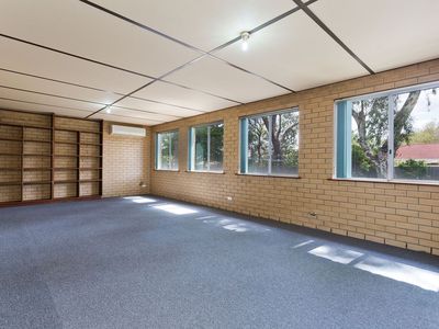 52 Kidman Avenue, South Guildford
