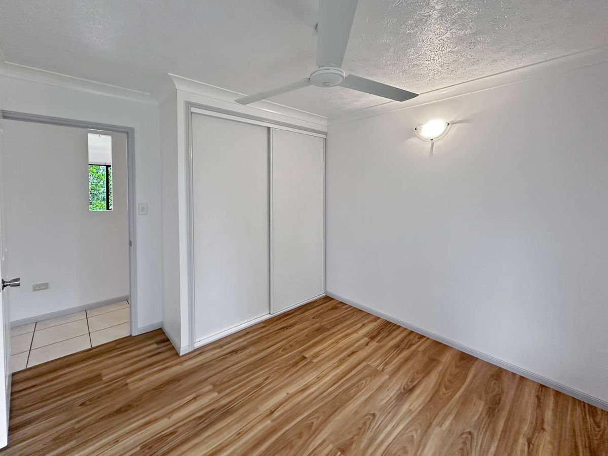 7 Waller Street, Atherton