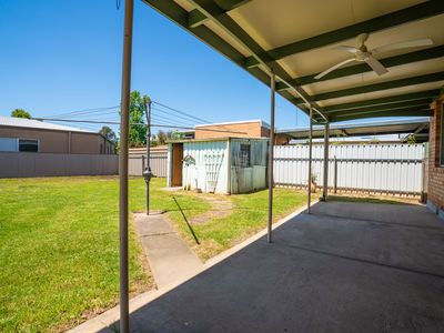 4 SCHLINK STREET, Wodonga