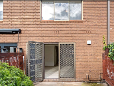 3 / 57 Buckley Street, Moonee Ponds
