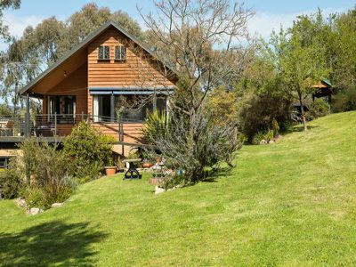 5 Racecourse Road, Yackandandah
